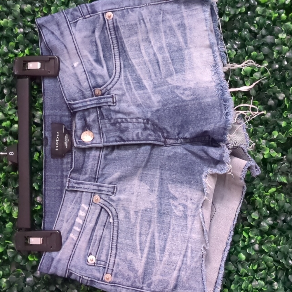 MINT Women's Bebe Denim Distressed Shorts Size 25